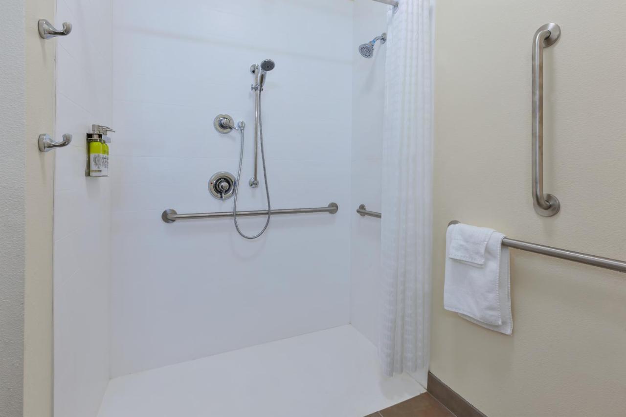 Candlewood Suites Louisville - Ne Downtown Area By Ihg Ngoại thất bức ảnh