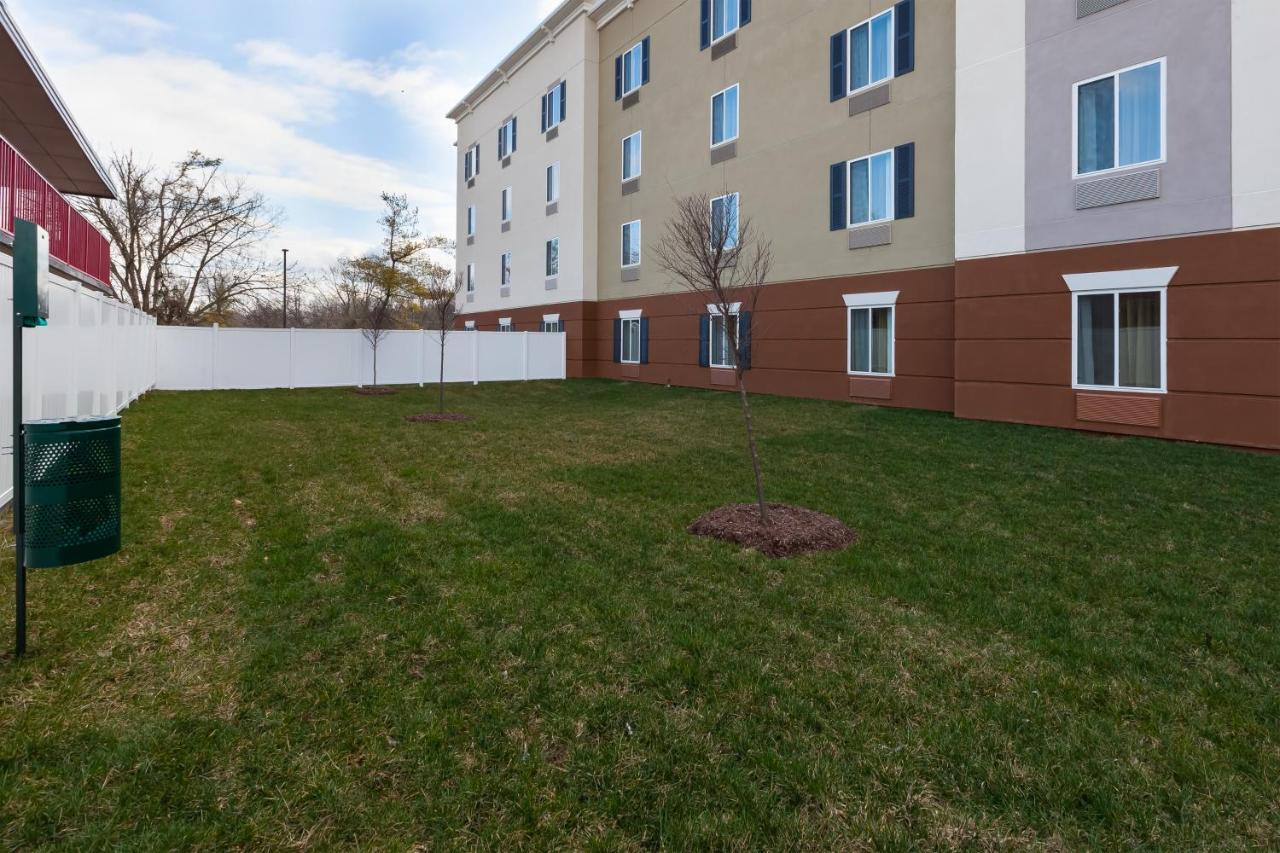 Candlewood Suites Louisville - Ne Downtown Area By Ihg Ngoại thất bức ảnh