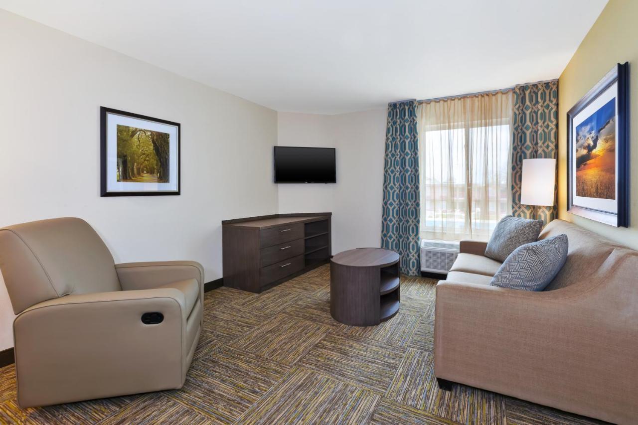 Candlewood Suites Louisville - Ne Downtown Area By Ihg Ngoại thất bức ảnh