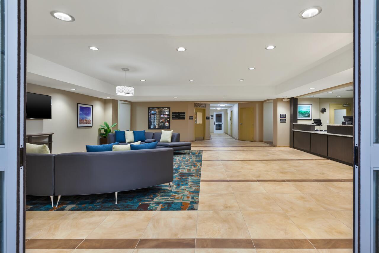 Candlewood Suites Louisville - Ne Downtown Area By Ihg Ngoại thất bức ảnh